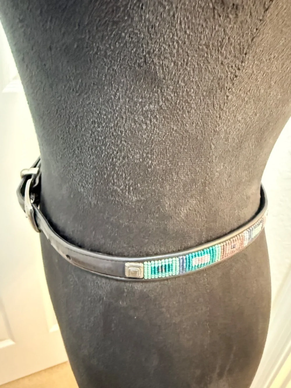 Vintage‎ Beaded Leather Belt 7/8” Native Motif Size S 28 Boho Western